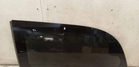 Chrysler Grand Voyager V Rear side window 