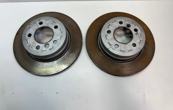 BMW X5 F15 Rear brake disc 6886479