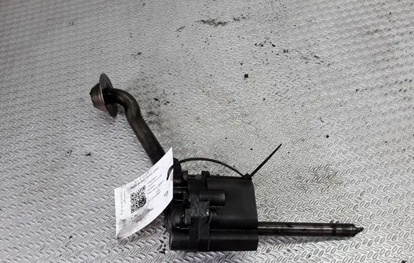 Volkswagen PASSAT B5 Oil pump 026115153A