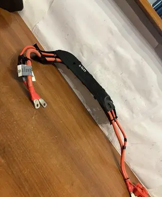 Jaguar XE Positive cable (battery) HX7314300BA D4655