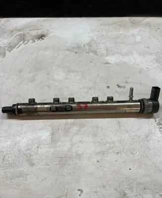 BMW 3 E90 E91 Fuel main line pipe 244690L1 0445214183 7809128