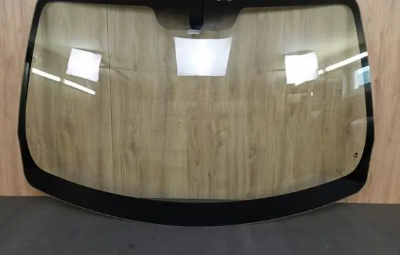 Mercedes-Benz Citan W415 Front windscreen/windshield window