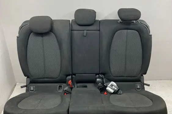 BMW 2 F46 Second row seats 