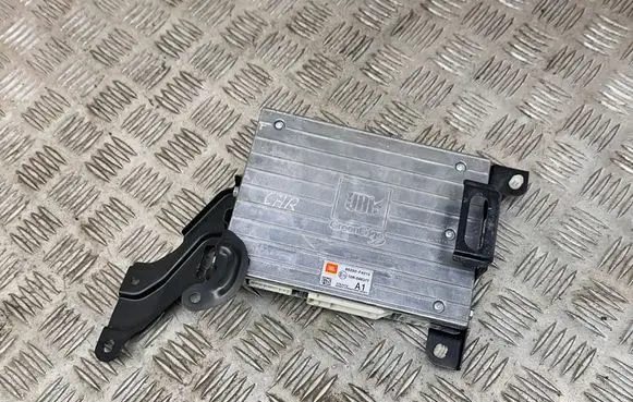 Toyota C-HR I Sound amplifier 86280F4010