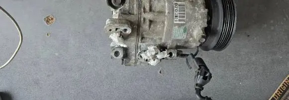 KIA Sportage Air conditioning (A/C) compressor (pump) F500AG7DA02 D20H20