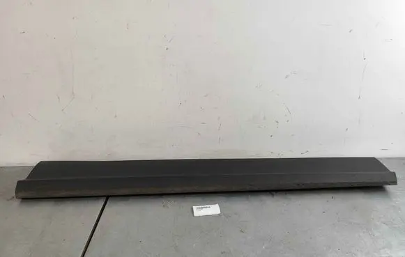Audi Q2 - Front door trim (molding) 81a853960