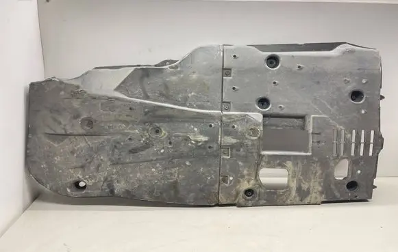 Lexus GS 250 350 300H 450H Engine splash shield/under tray 5762730061