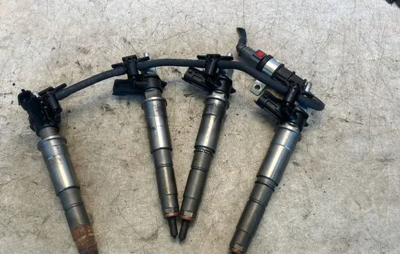Nissan Qashqai Fuel injectors set 0445115007 804536AH82409398