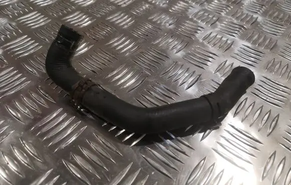 Volkswagen Caddy Engine coolant pipe/hose