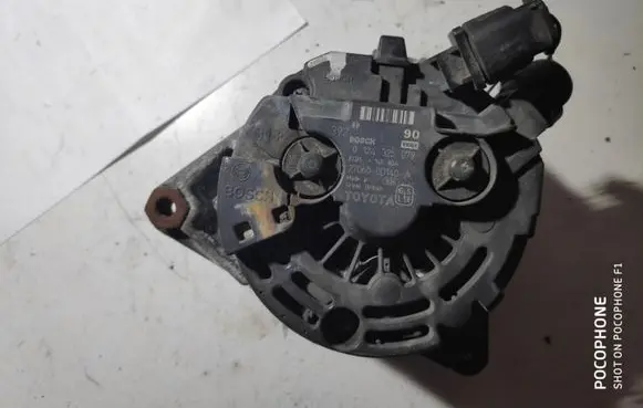 Toyota Avensis T250 Generator/alternator 0124325079 270600D140A