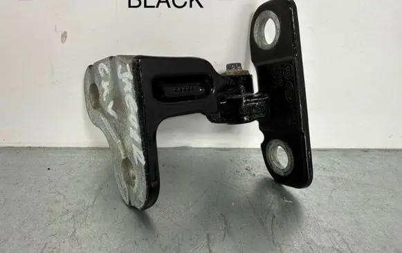 Jaguar F-Pace Rear door upper hinge CPLA228A67AC