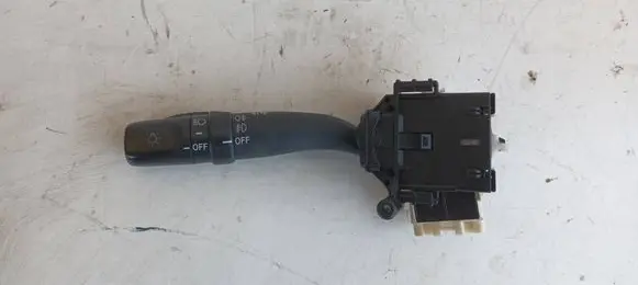 Toyota Corolla Verso AR10 Indicator stalk 173650