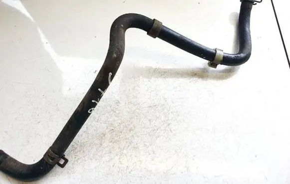 Honda CR-V Engine coolant pipe/hose