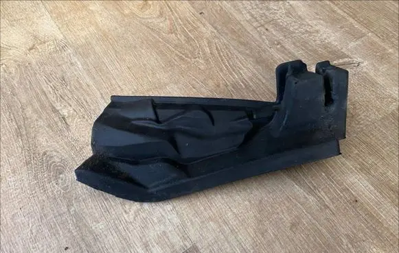 Fender foam support/seal