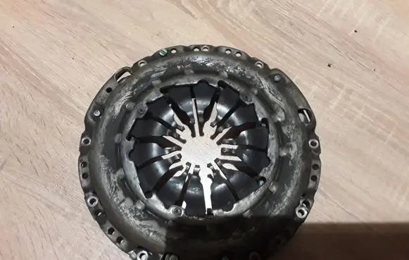 Renault Scenic II - Grand scenic II Pressure plate 