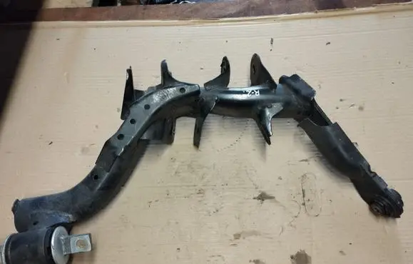 Honda CR-V Rear upper control arm/wishbone