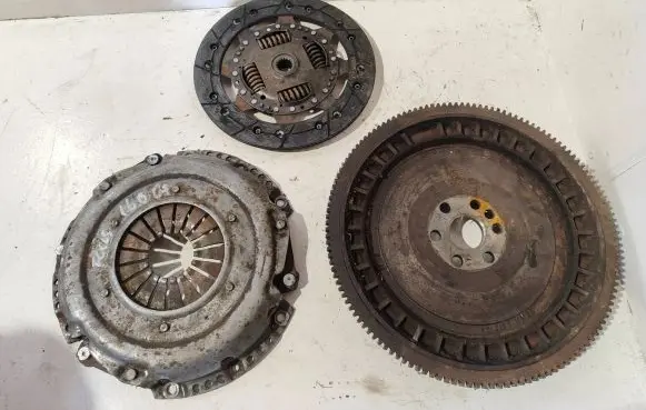 Ford Focus Clutch set kit 98mn6375ba