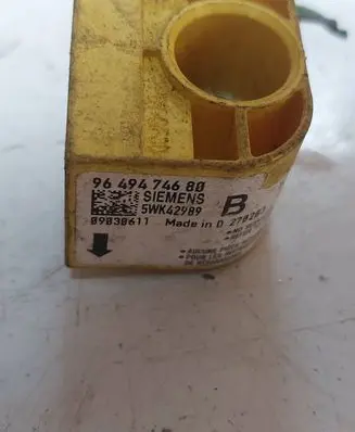 Peugeot 307 Airbag deployment crash/impact sensor 9649474680 5WK42969 19030611