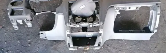 Ford Focus Dashboard glove box trim 
