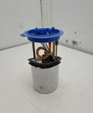 Volkswagen Beetle A5 Fuel injection high pressure pump 1K0919051DB