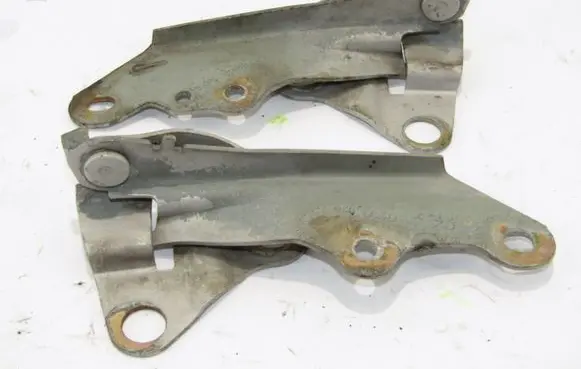 Mazda Tribute Engine bonnet/hood hinges