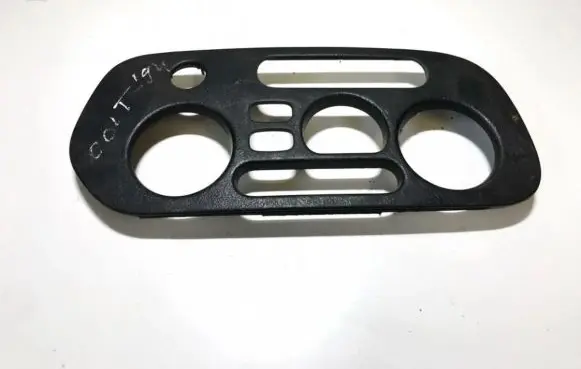 Mitsubishi Colt Other interior part mr189245