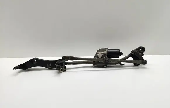BMW 5 E60 E61 Front wiper linkage and motor 6987475 698747501 7179433