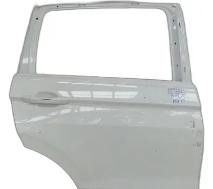 Volkswagen Tiguan Front door 
