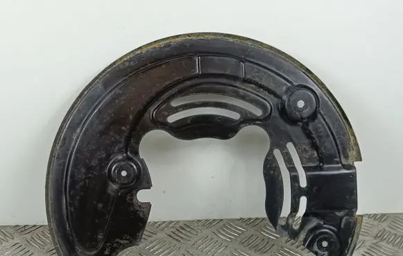 Ford F150 Front brake disc dust cover plate 