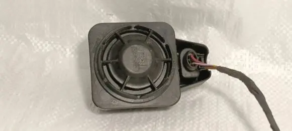 Skoda Octavia Mk3 (5E) Alarm system siren 5Q0951605 28257494 61545459