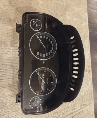 BMW 5 F10 F11 Speedometer (instrument cluster) 9249348 25811511 3000067666