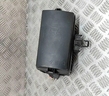 Volkswagen Golf VII Fuse box set 5Q0937132A 5Q0907361G