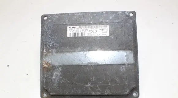 Ford Fusion Engine control unit/module 6S6112A650GD S120977313D