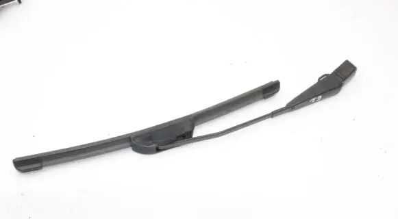 Honda Civic X Rear wiper blade arm