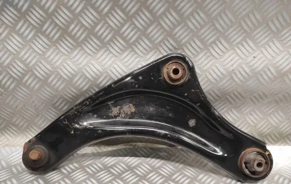Nissan Juke I F15 Front lower control arm/wishbone