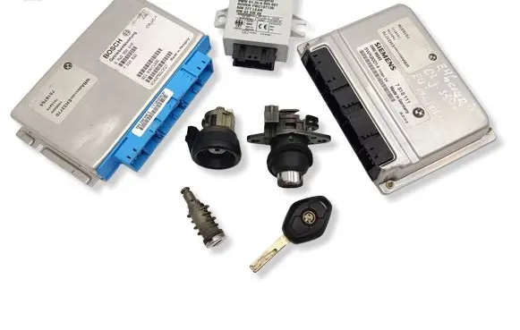 BMW 3 E46 Engine ECU kit and lock set 7518111 61356905667 0260002642