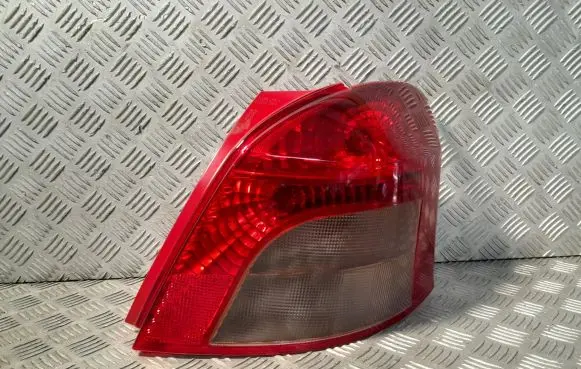 Toyota Yaris Rear/tail lights