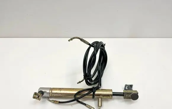 Mercedes-Benz SL R230 Convertible roof main ram cylinder A2308001572 2308001572