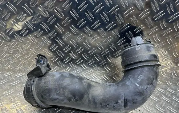 Renault Zoe Air intake duct part 290967479R