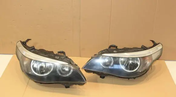 BMW 5 E60 E61 Headlight/headlamp 15872200 15872100