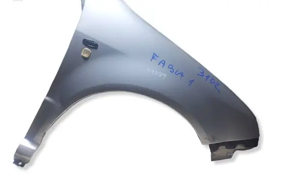 Skoda Fabia Mk1 (6Y) Fender X18B9
