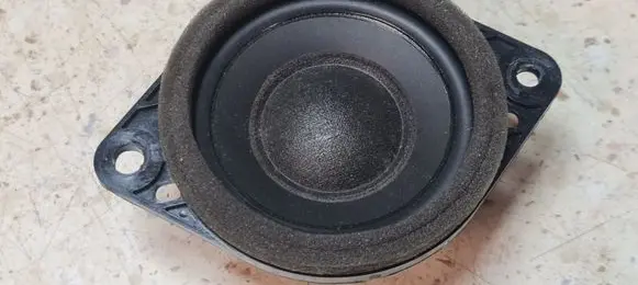 Lexus CT 200H Panel speaker 8616076030