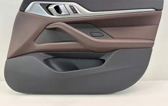 BMW 4 G22 G23 G24 G26 Front door card panel trim 