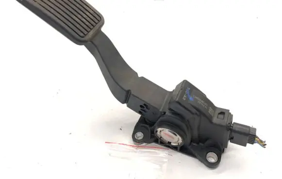 Honda Civic IX Accelerator throttle pedal 