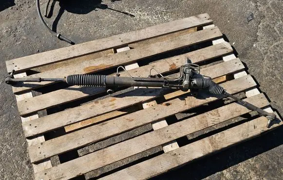 Opel Zafira B Steering rack 7831989180 13292548