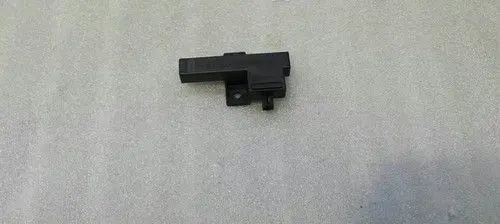 Audi A7 S7 4G Aerial antenna switch 8K0907247