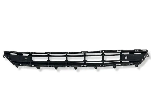 Volvo XC40 Front bumper lower grill 31449342