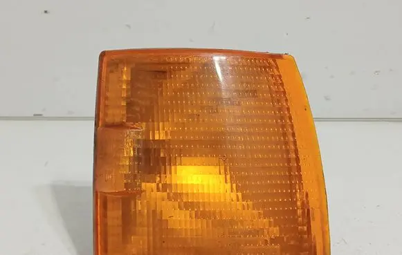 Volkswagen Transporter - Caravelle T4 Front indicator light 183321B