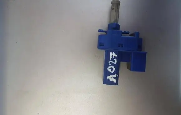 Clutch pedal sensor