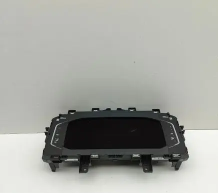 Volkswagen Tiguan Speedometer (instrument cluster) 3G0920320D A3C10786300